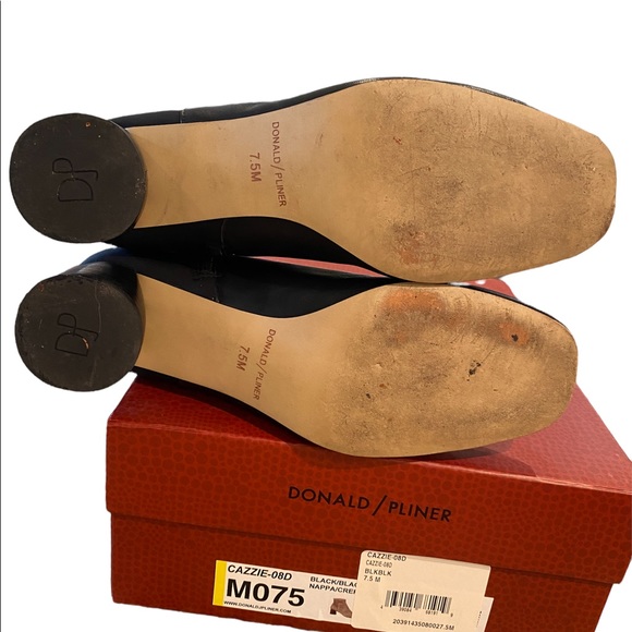 Donald Pliner Cassie Nappa bootie leather and stretch jersey block heel - Picture 3 of 8